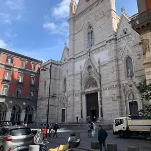 https://napoli-centro-antico.hotels-amalfi.com