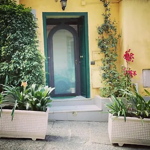 https://jennis-indipendent-tiny-house.hotels-amalfi.com