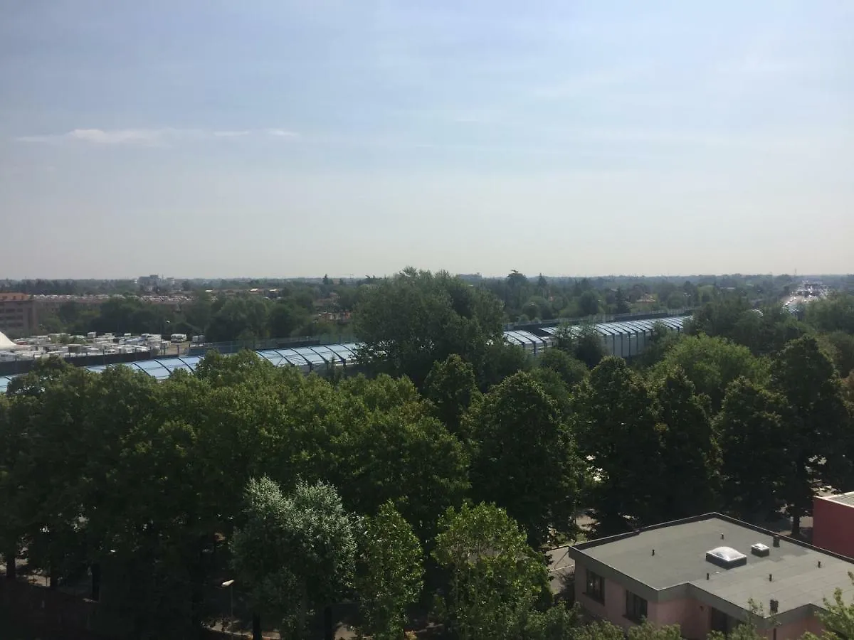 Alloggio in famiglia Stanza in appartamento privato Zona San vitale Bologna